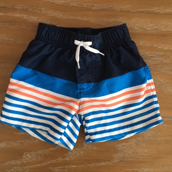 GYMBOREE NWT Baby Boy 12-18mos blue swim trunks fish rashguard top 2 pcs